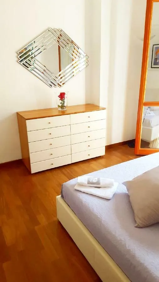 Apartment Approdo Alle 5 Terre Da Niky La Spezia