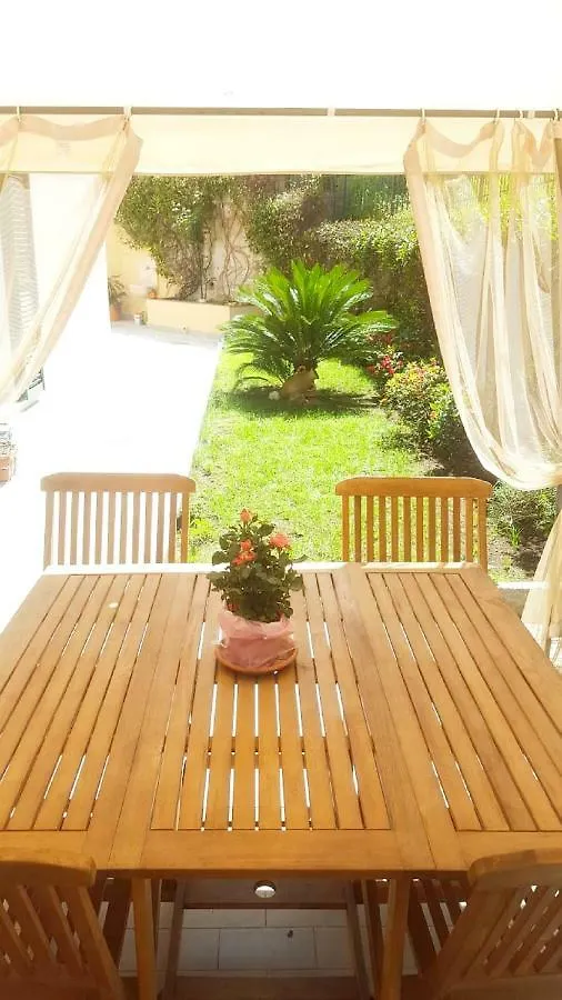 Apartment Approdo Alle 5 Terre Da Niky La Spezia
