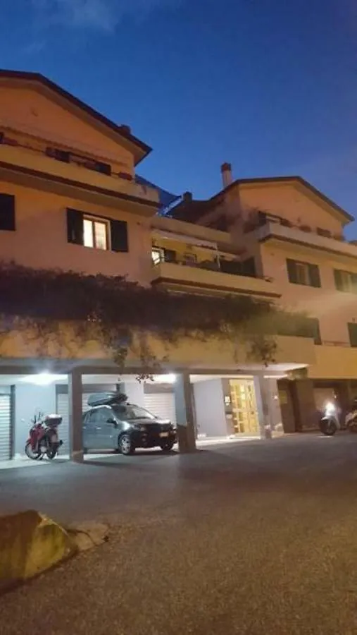 Apartment Approdo Alle 5 Terre Da Niky La Spezia Italy
