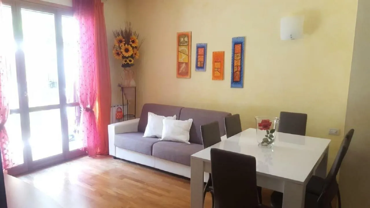 Apartment Approdo Alle 5 Terre Da Niky La Spezia Italy